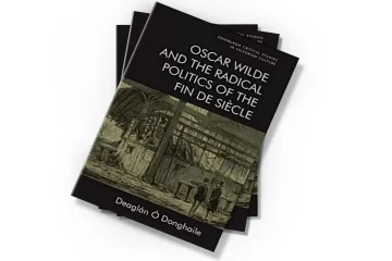 دانلود کتاب Oscar Wilde and the Radical Politics...